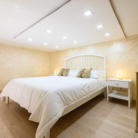 La Magnifica Napoli Apartments Gold House Exterior foto